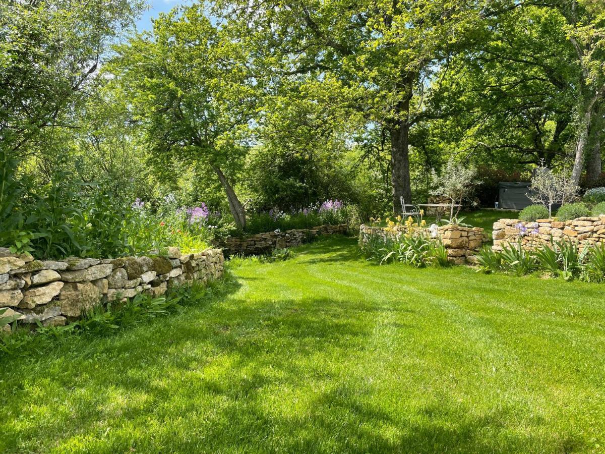 Le Bos Dordogne Apartment Soulaures Exterior photo